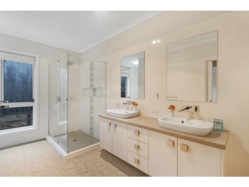 36 Atlee Street, Oran Park NSW 2570