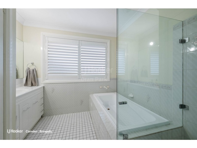 1 Archer Lane, Windsor Downs NSW 2756