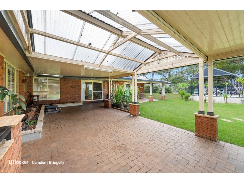 1 Archer Lane, Windsor Downs NSW 2756