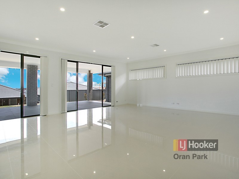 12 Austen Cct, Oran Park NSW 2570