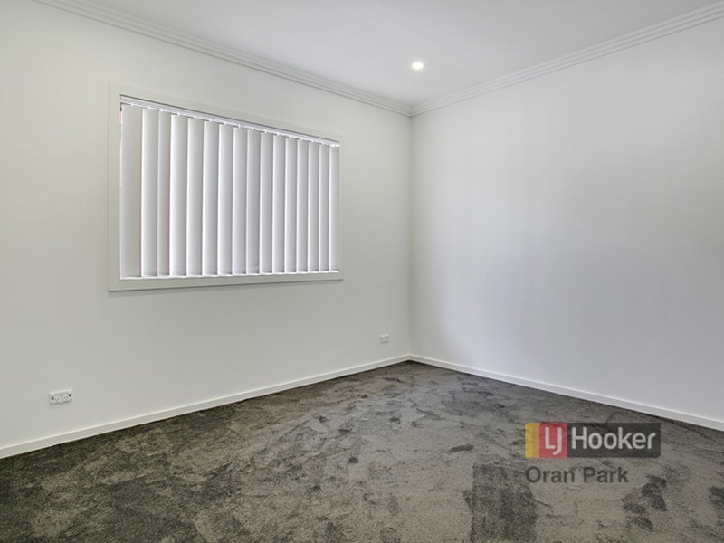 12 Austen Cct, Oran Park NSW 2570
