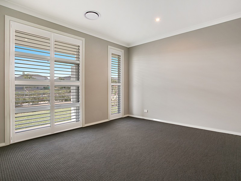 52 Richards Loop, Oran Park NSW 2570