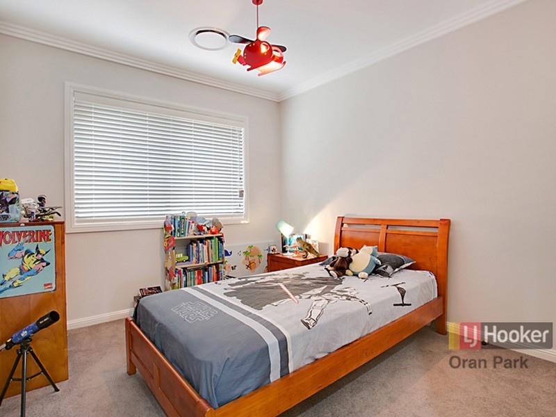 9 Dowson Street, Oran Park NSW 2570