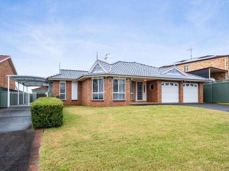 17 Mountain View Avenue, Glen Alpine NSW 2560