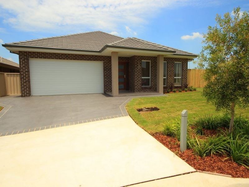 2 Skelton street, Oran Park NSW 2570