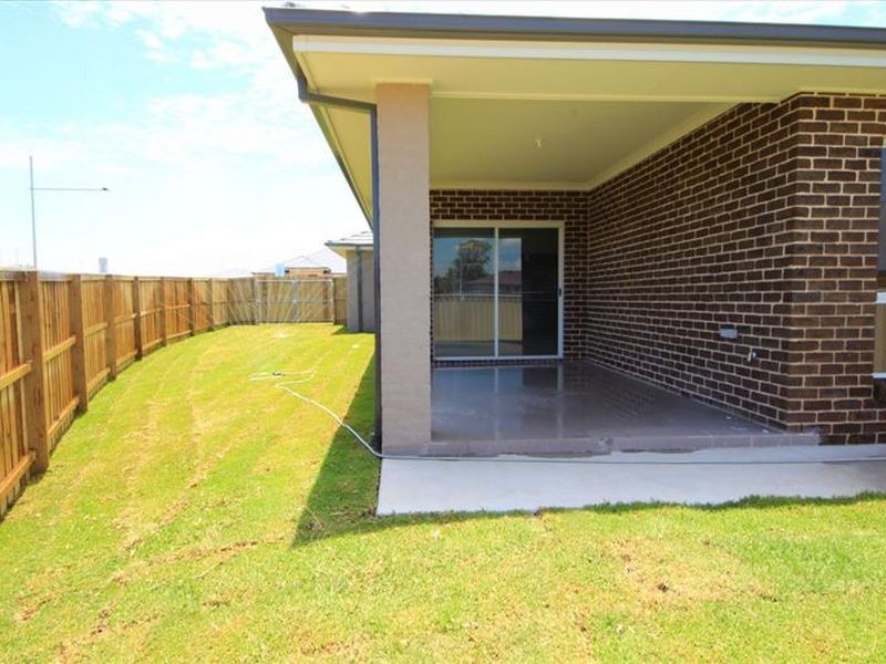 2 Skelton street, Oran Park NSW 2570