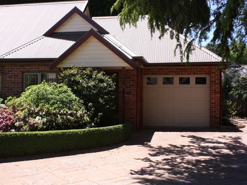 3/4 Short Street, Bowral NSW 2576