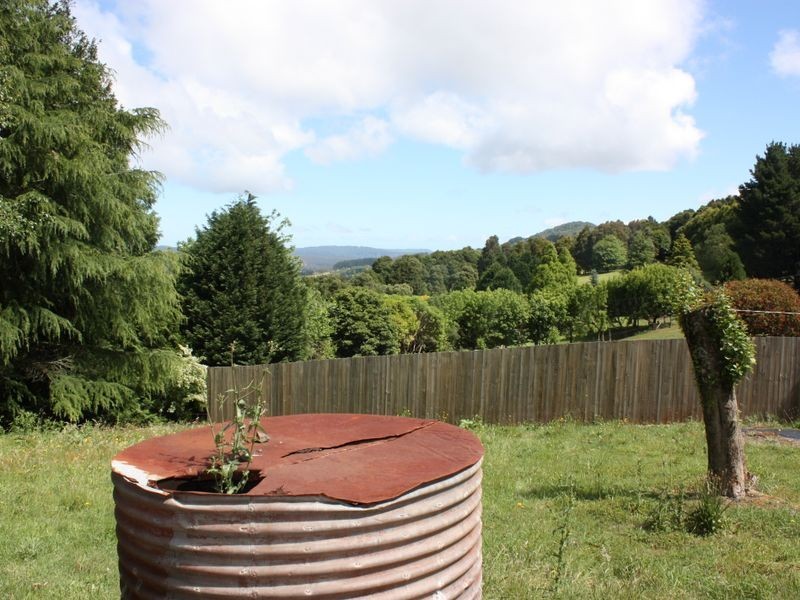 ‘Pinegrove Fountaindale Road, Robertson NSW 2577