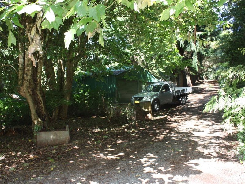 ‘Pinegrove Fountaindale Road, Robertson NSW 2577