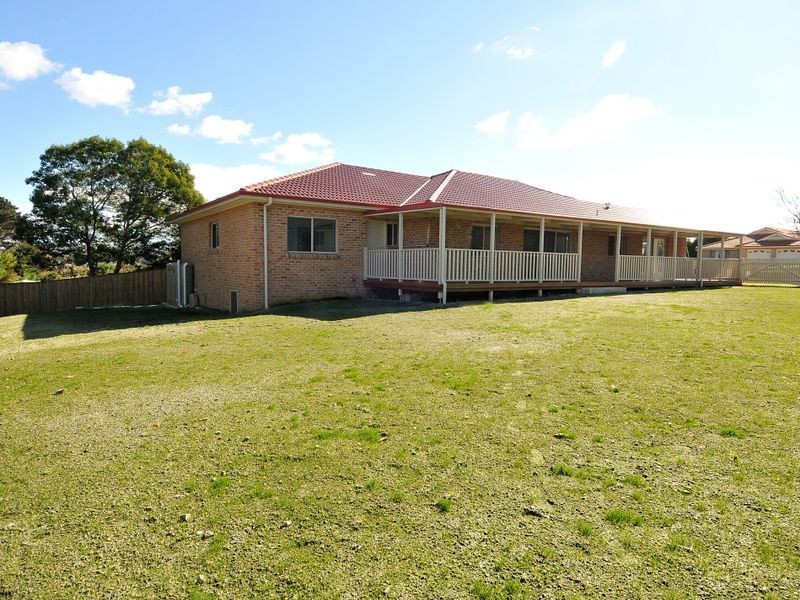 13 Lavis Road, Bowral NSW 2576