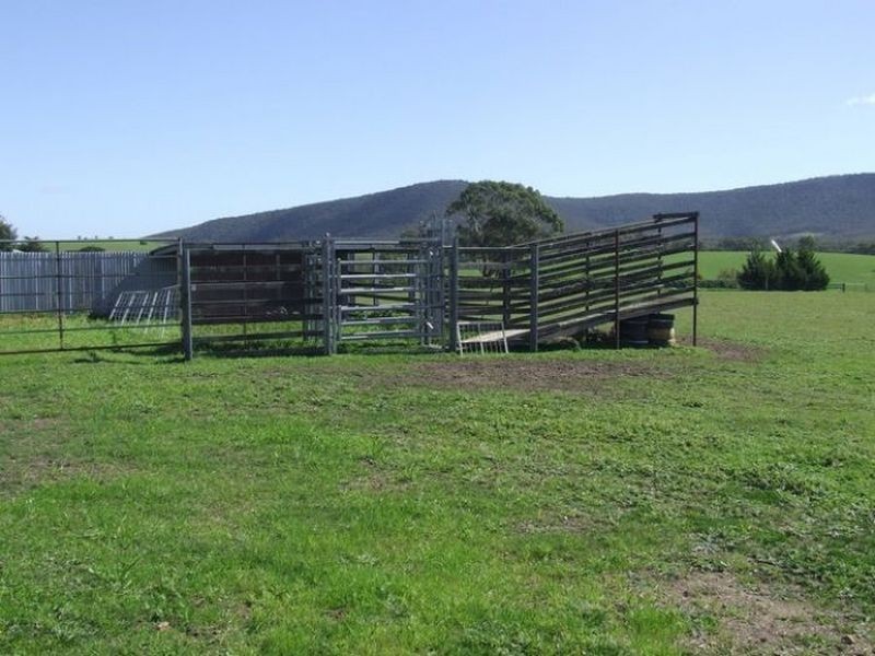 17438 Hume Highway, Towrang NSW 2580
