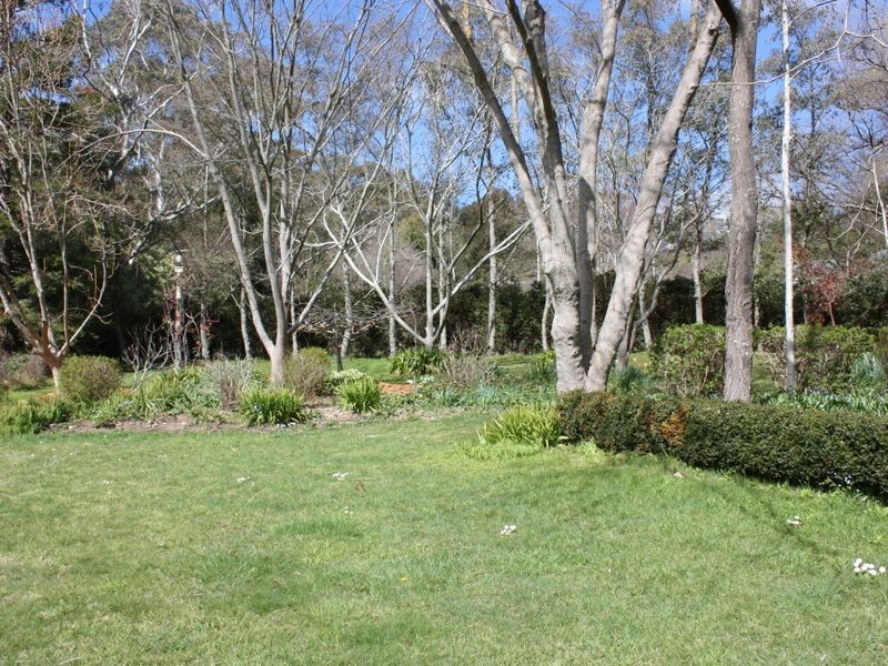 60 Centennial Road, Bowral NSW 2576