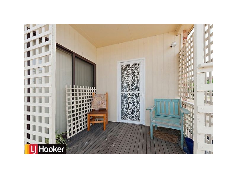 8 Patrick Place, Marulan NSW 2579