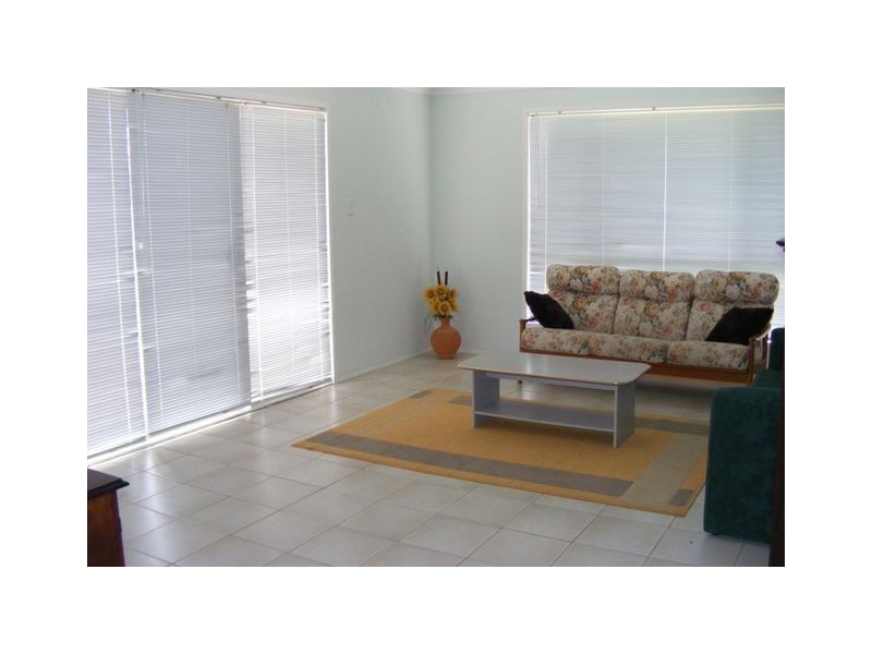 5 Patrick Place, Marulan NSW 2579