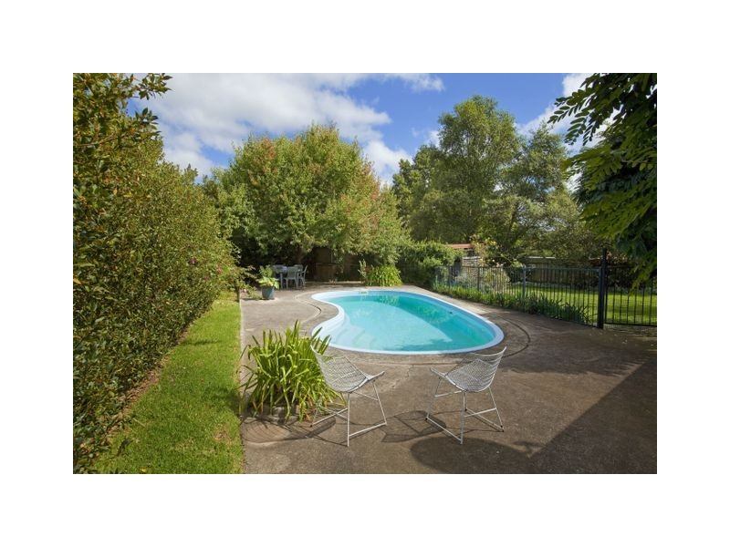 5 Dyson Place, Moss Vale NSW 2577