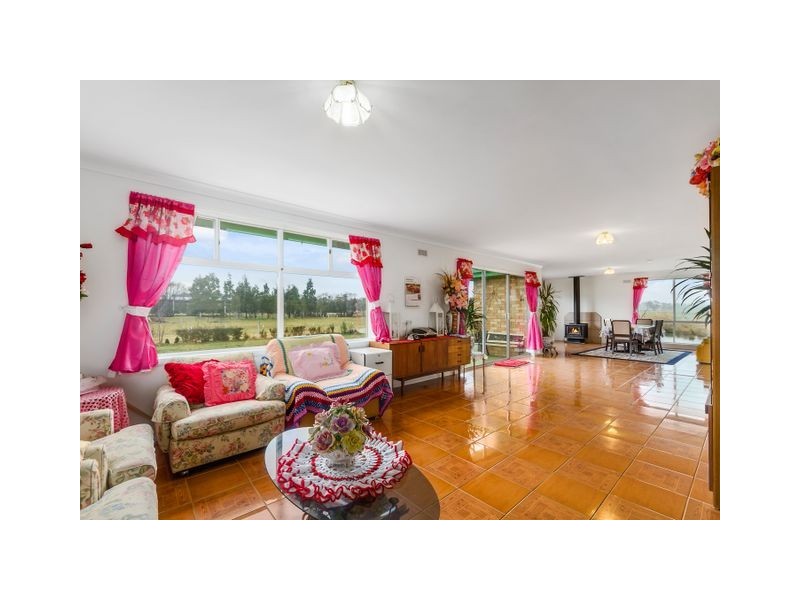 5857 Illawarra Highway, Avoca NSW 2577