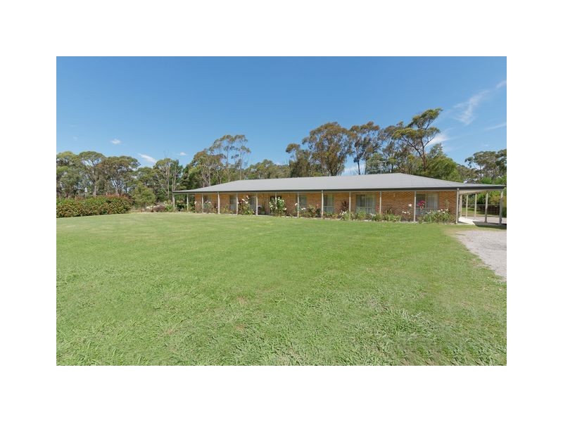 49-51 Wattle Street, Colo Vale NSW 2575