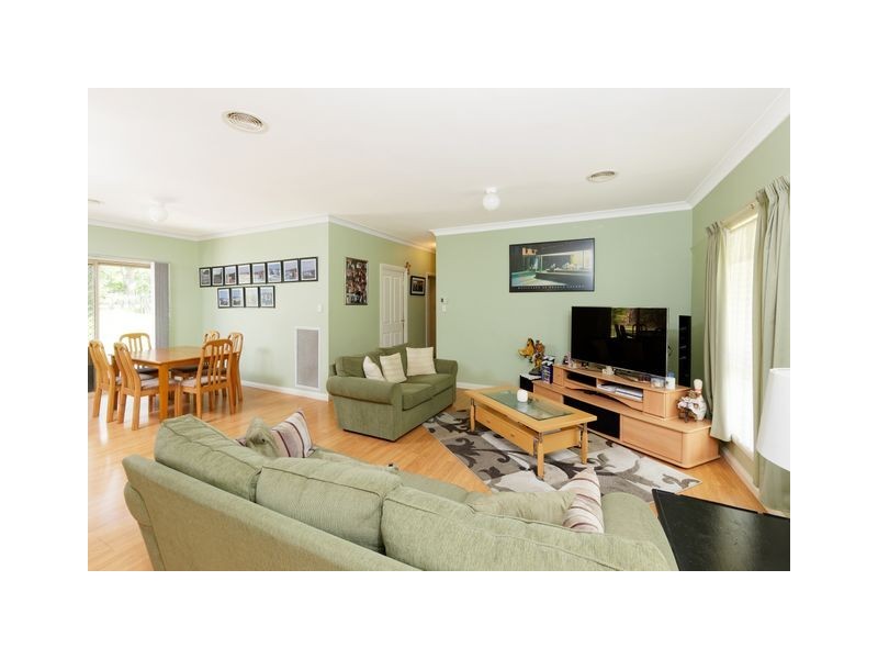 49-51 Wattle Street, Colo Vale NSW 2575