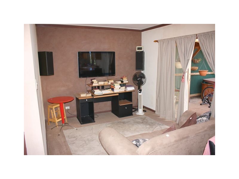 16 Hoskins Street, Moss Vale NSW 2577