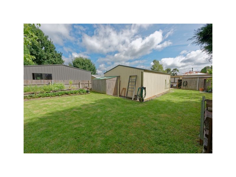 16 Hoskins Street, Moss Vale NSW 2577