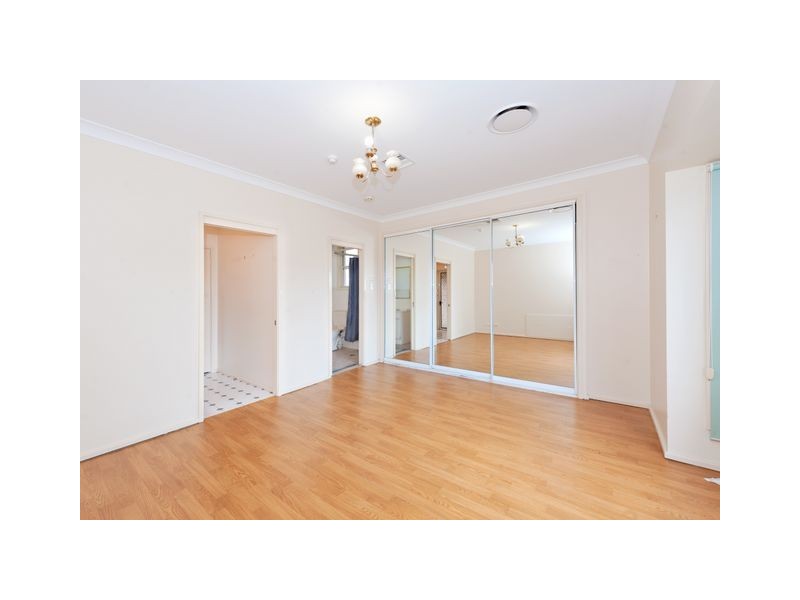 10 Brendas Drive, Goulburn NSW 2580