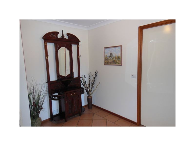 9 Constantina Circuit, Goulburn NSW 2580