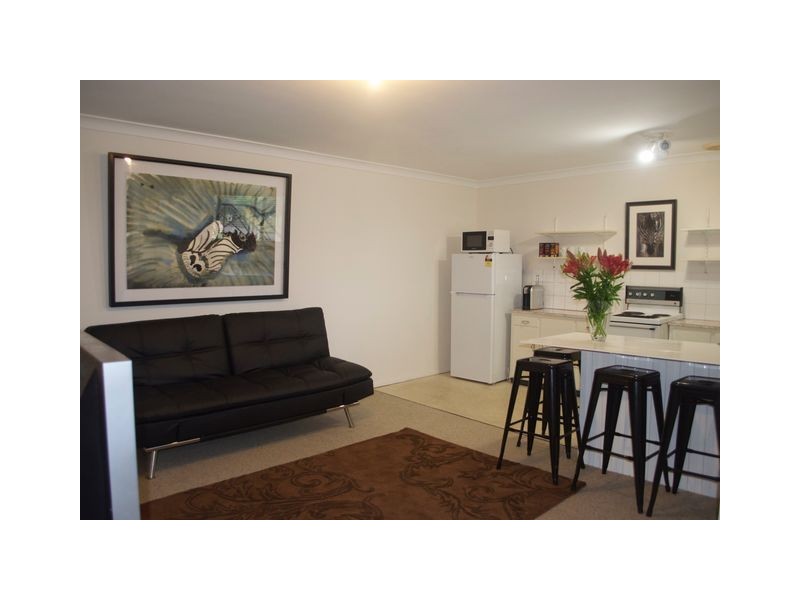 15 Avoca Street, Goulburn NSW 2580