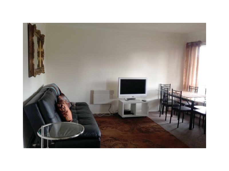 15 Avoca Street, Goulburn NSW 2580