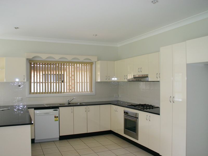 7 Blackett Place, Bowral NSW 2576