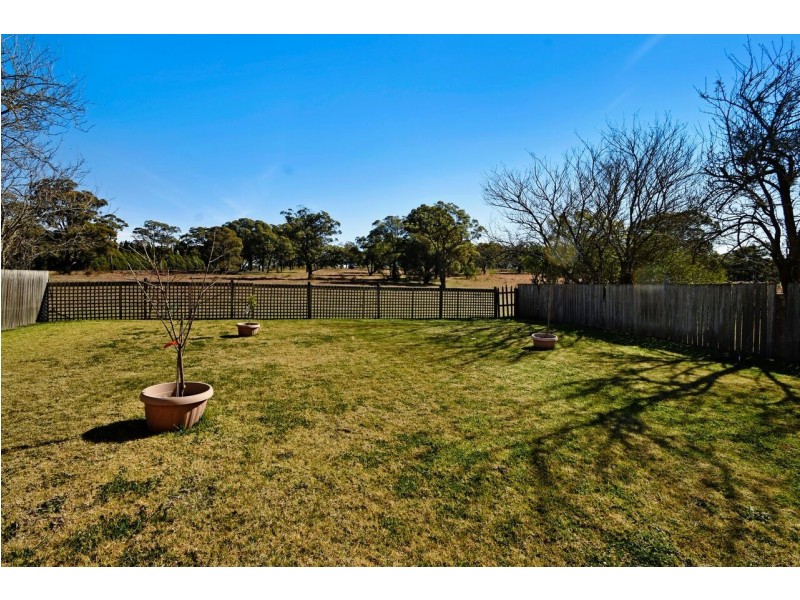 12 Howard Street, New Berrima NSW 2577