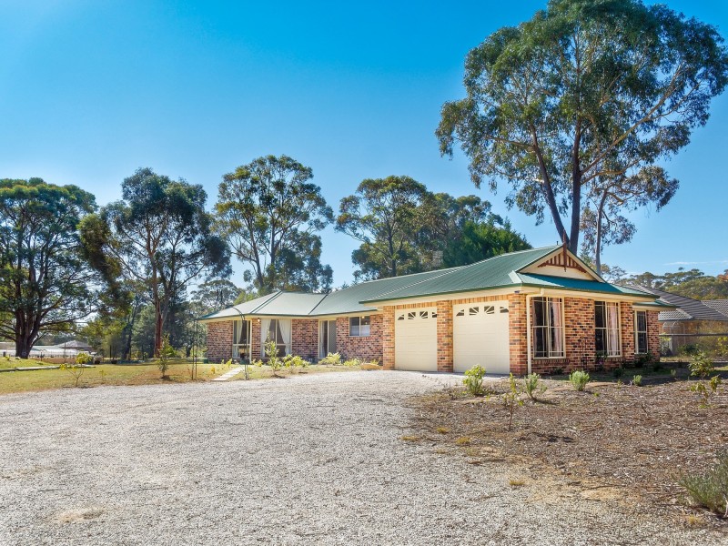 14 Garbutts Road, Wingello NSW 2579