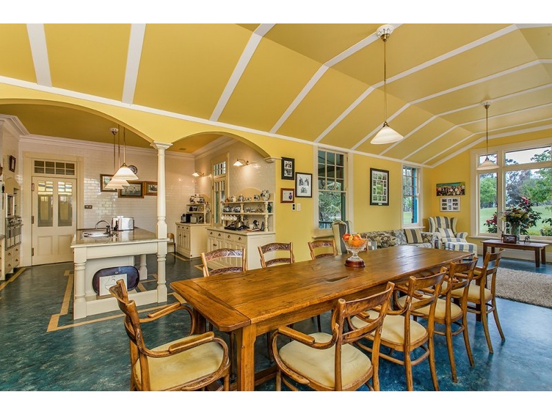 273 Linden Road, Harden NSW 2587