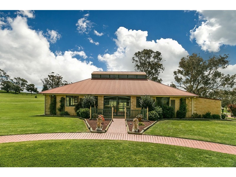 273 Linden Road, Harden NSW 2587