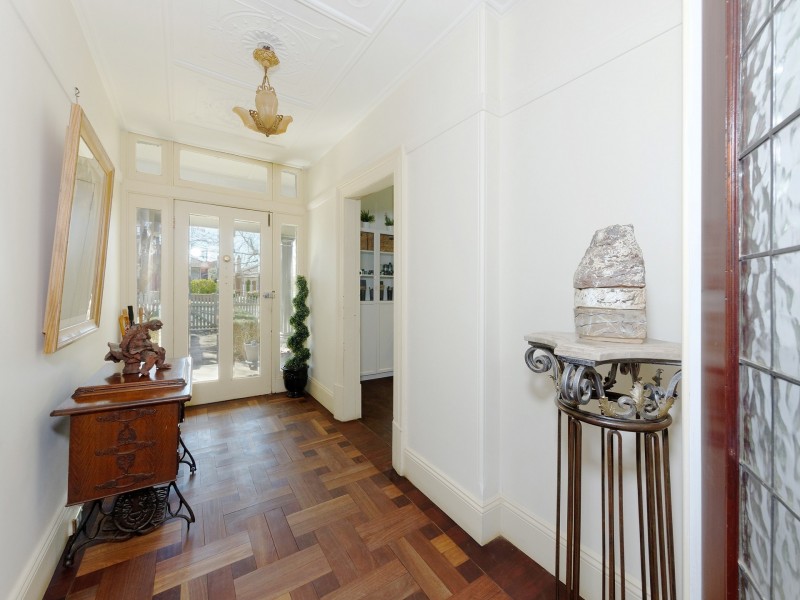 8 Hurst Street, Goulburn NSW 2580