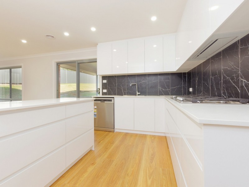 26 McGrath Place, Goulburn NSW 2580