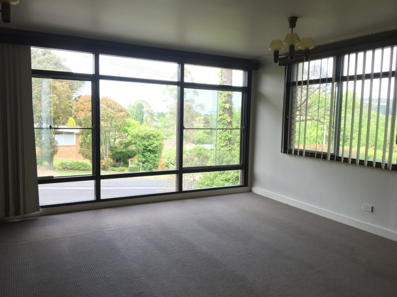 14 Oxley Drive, Bowral NSW 2576