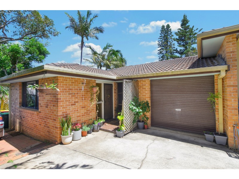 2/30 Watonga Street, Port Macquarie NSW 2444