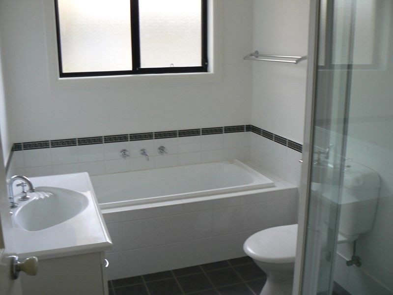 19 Deakin Close, Port Macquarie NSW 2444