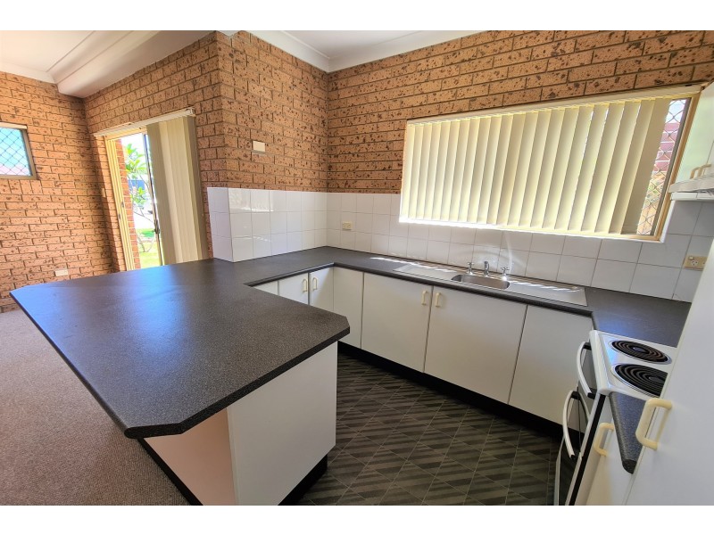 1/602 Ocean Drive, Lake Cathie NSW 2445