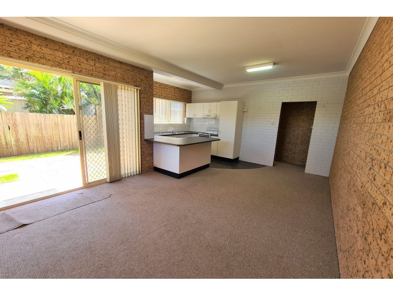 1/602 Ocean Drive, Lake Cathie NSW 2445