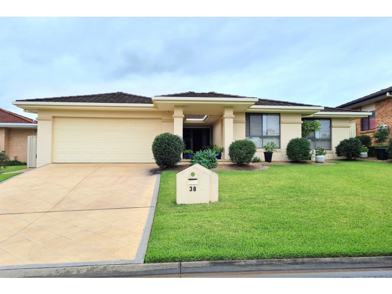 38 Amethyst Way, Port Macquarie NSW 2444