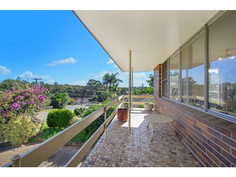 2 Banksia Avenue, Port Macquarie NSW 2444