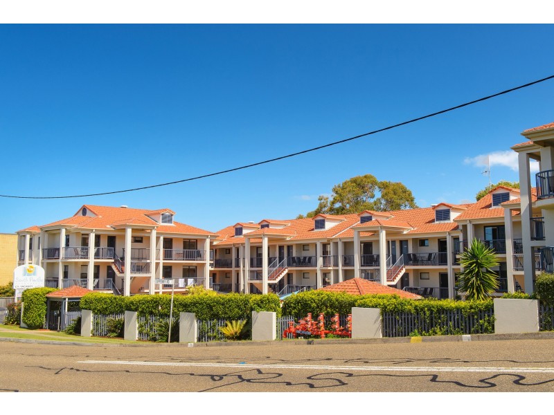 201/37 Pacific Drive, Port Macquarie NSW 2444
