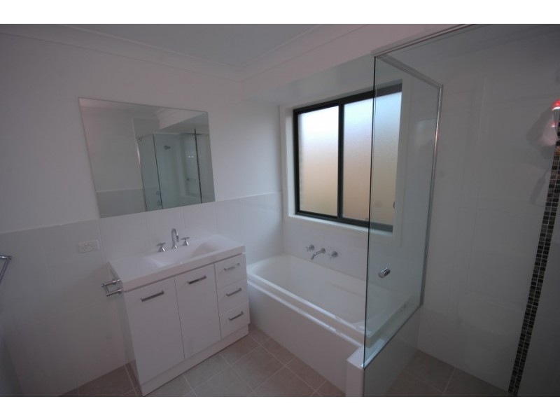 2 Maysfield Circuit, Port Macquarie NSW 2444