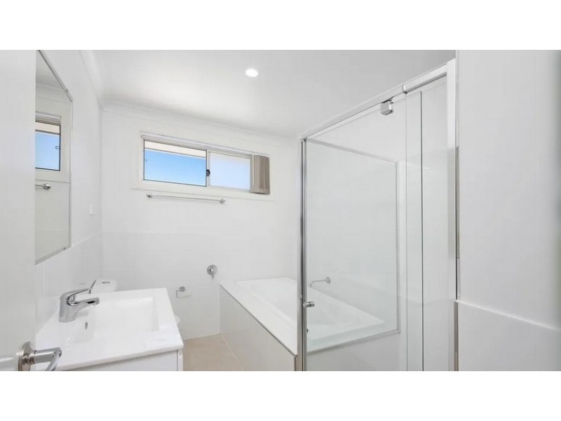 2/76 Blackbutt Drive, Wauchope NSW 2446