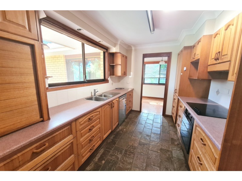 27 Calwalla Crescent, Port Macquarie NSW 2444