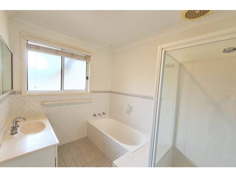 10 Shelbourne Place, Port Macquarie NSW 2444