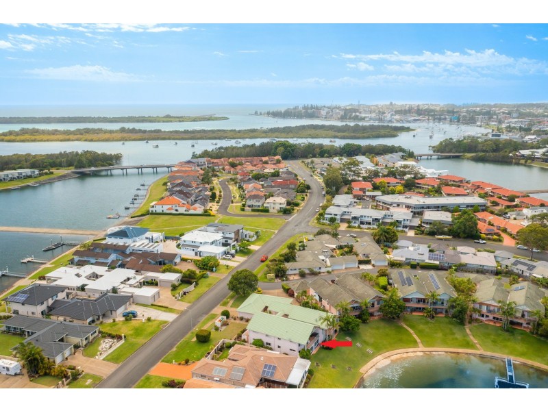 2/158 Riverpark Road, Port Macquarie NSW 2444