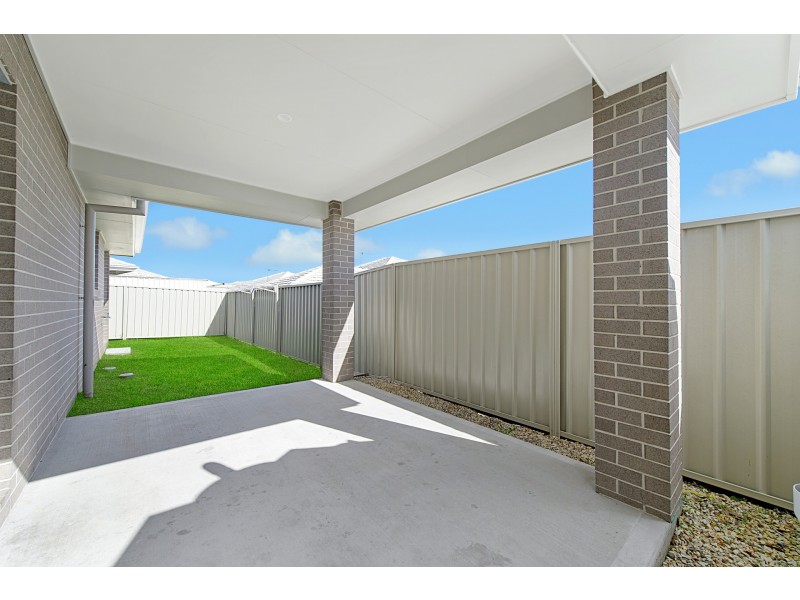 17/76 Blackbutt Drive, Wauchope NSW 2446