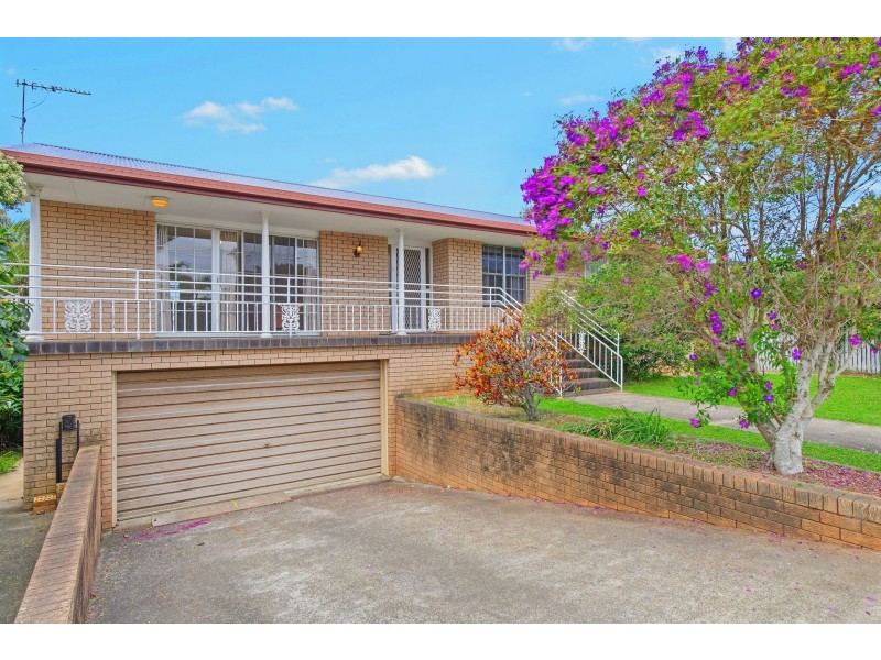 18 Kennedy Drive, Port Macquarie NSW 2444